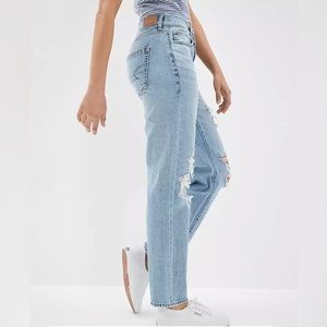 American Eagle Mom Straight Jean, Size 00